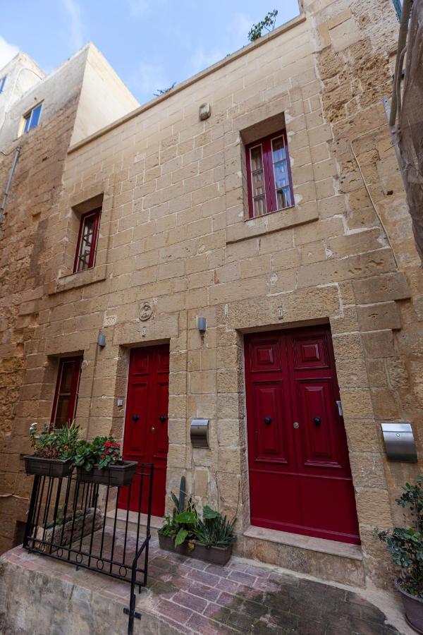 Designer Home With Comfy Sofa In Central Valletta By 360 Estates Exteriér fotografie